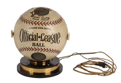 1941 Trophy Baseball Radio